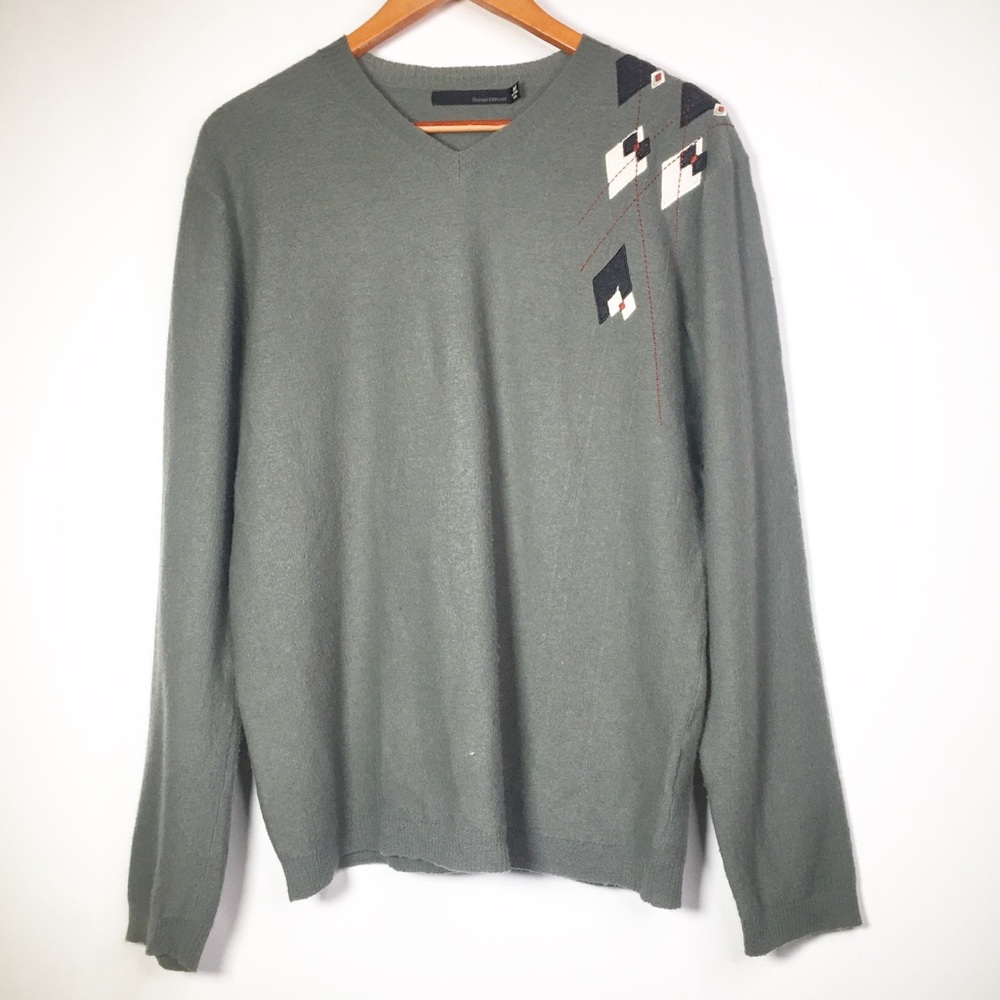 Smartwool Medium Green Sweater Shoulder Design